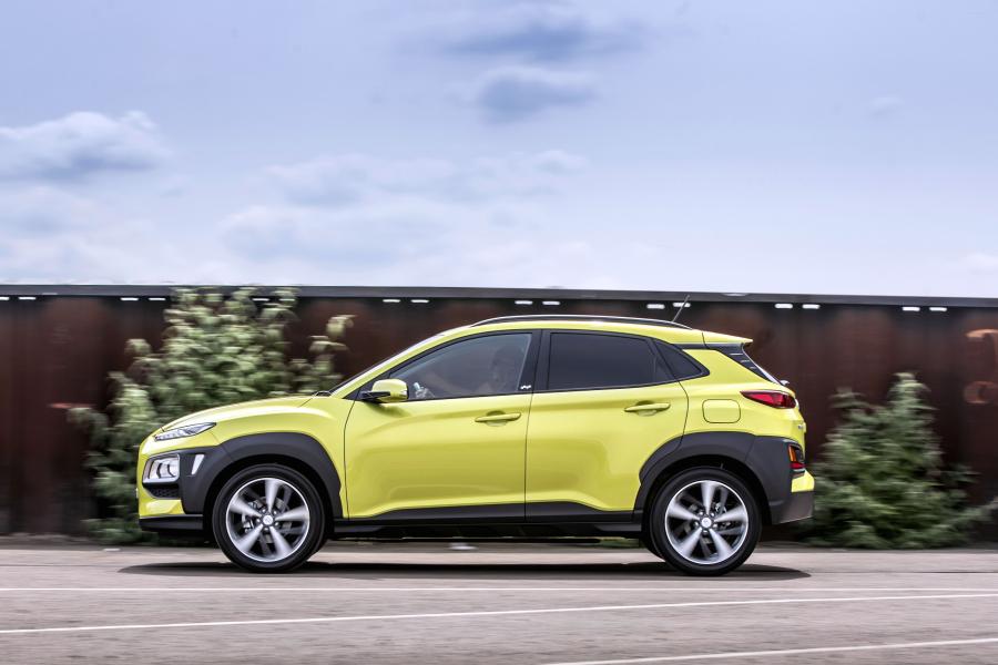  Hyundai Kona Play (OS) 2019 года  (UK) (фото 20 из 26)